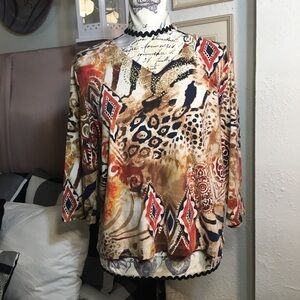 Alfred Dunner petite tribal v neck quarter sleeve top